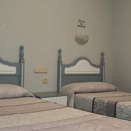 圣安东尼奥旅舍 Iscar